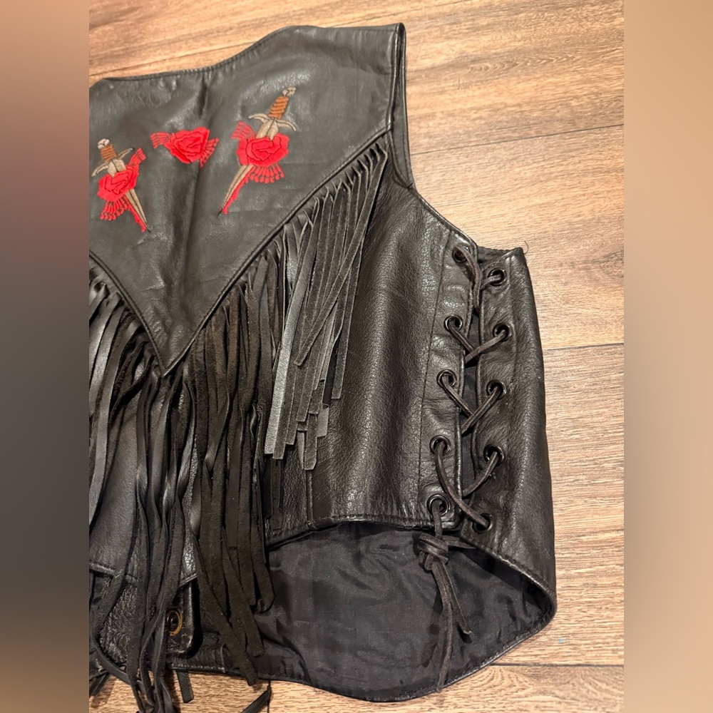 Park V Black Leather Fringe Vest Rose Dagger Embroidery Western Biker Women M - Picture 4 of 13